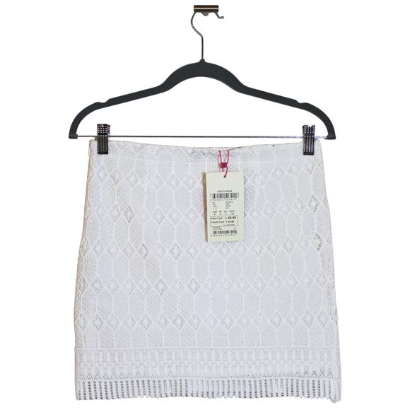 KOTON Lace White Mini Skirt Size Small NWT - Picture 3 of 3